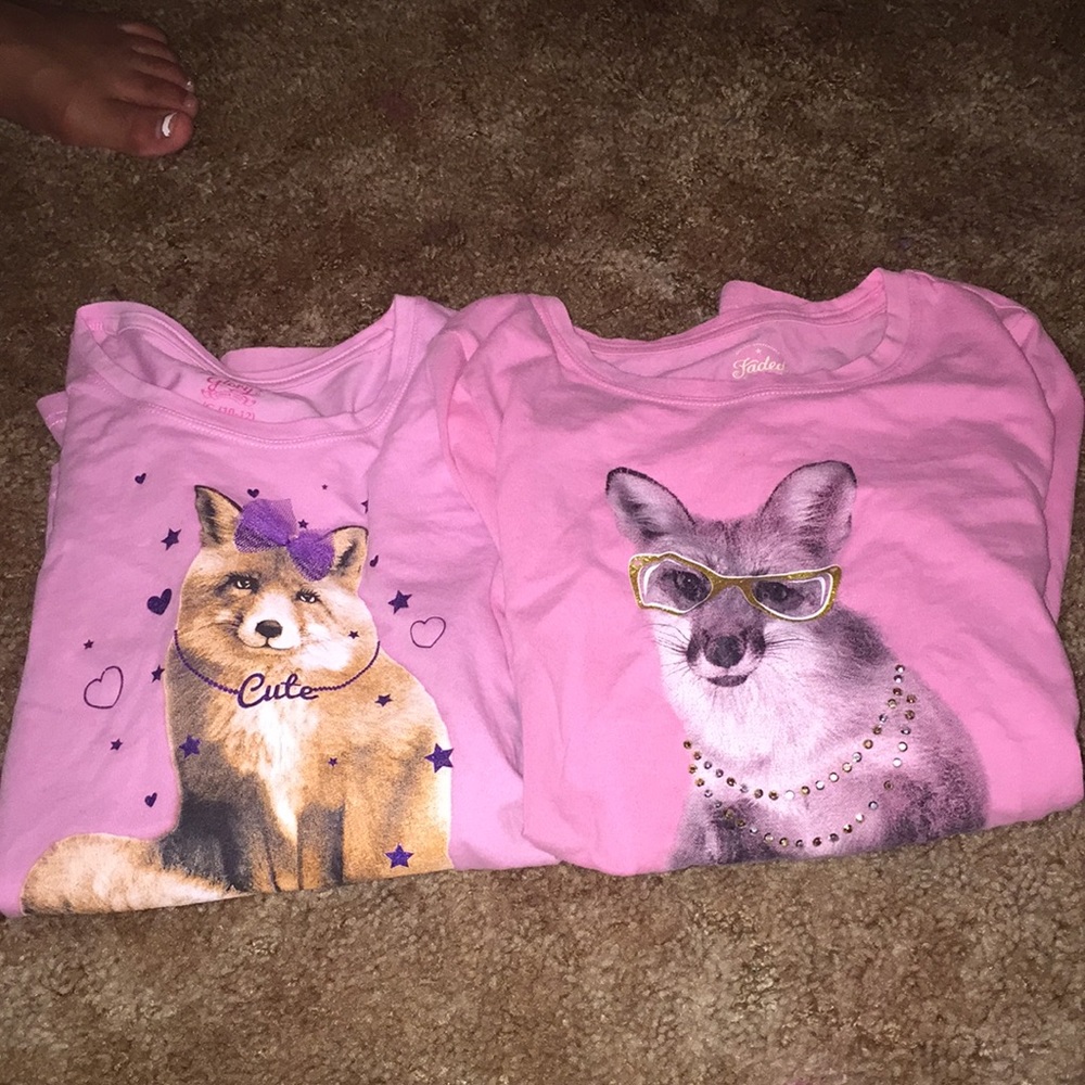 2 long sleeve shirts